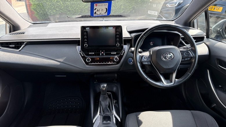 Toyota Corolla 1.8 VVT-i Hybrid Icon Tech 5dr CVT Hybrid Estate